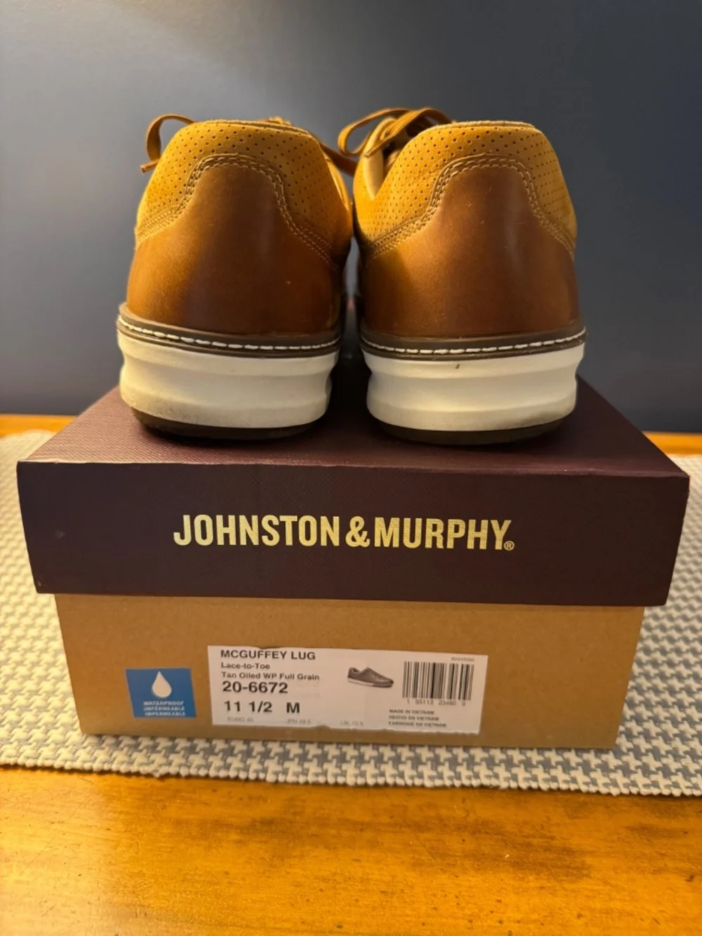 Johnston & Murphy Men’s 11.5 McGuffey Lug